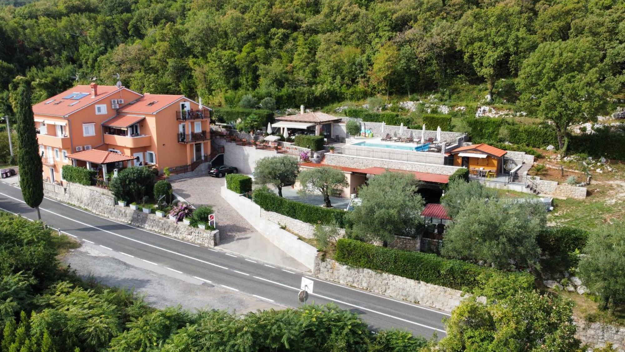 Apartments Vunic Mošćenička Draga Exterior foto